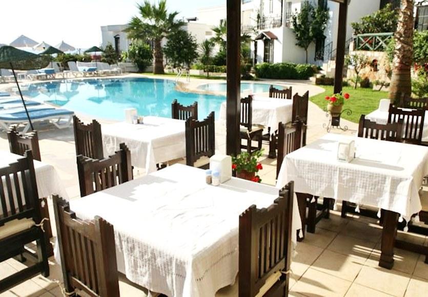 Sunny Garden Nilufer Hotel Тургутрейс Екстер'єр фото