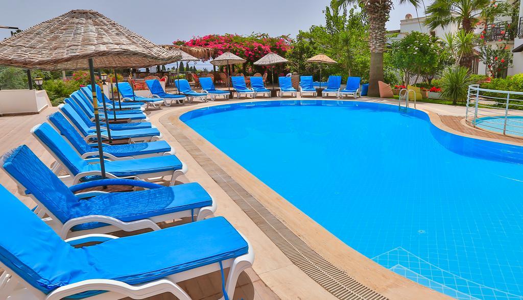 Sunny Garden Nilufer Hotel Тургутрейс Екстер'єр фото