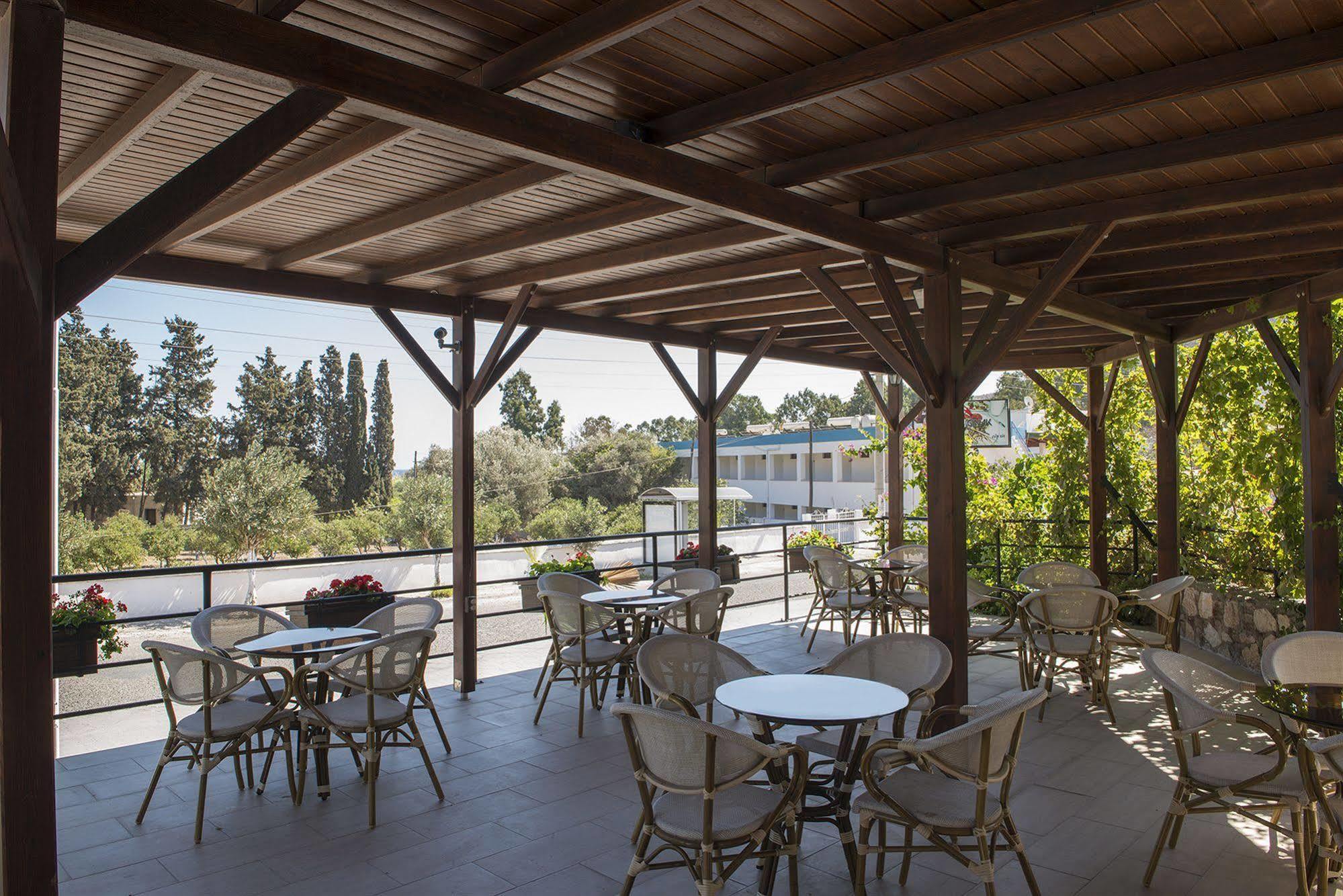 Sunny Garden Nilufer Hotel Тургутрейс Екстер'єр фото